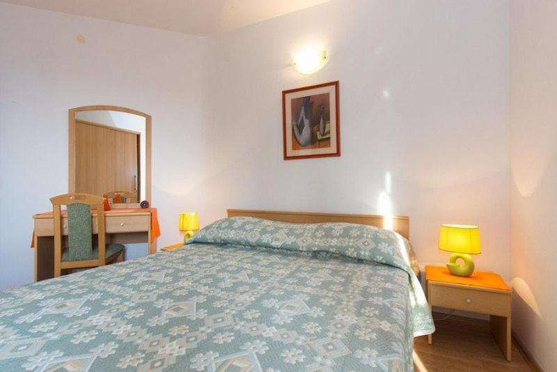 Marija F2 Apartment Крк Экстерьер фото